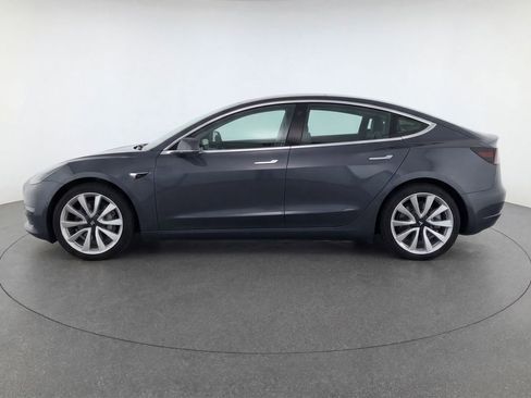 Used 2020 Tesla Model 3 Long Range AWD/4WD image 6