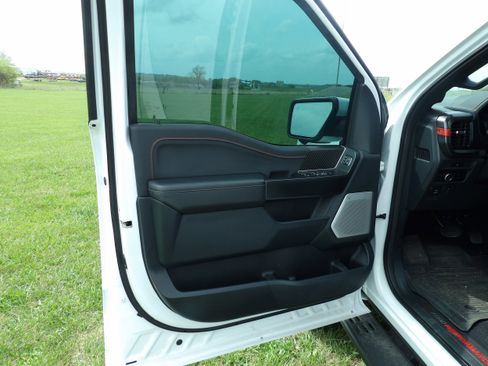 Used 2025 Ford F150 Raptor AWD/4WD image 13