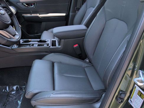 Certified 2026 Subaru Outback Touring AWD/4WD image 16