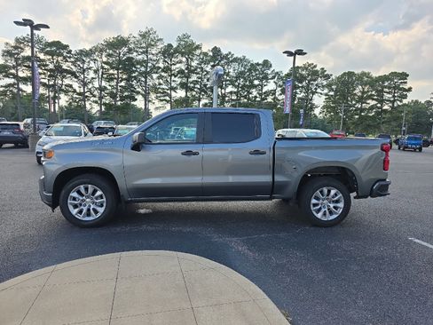 Used 2020 Chevrolet Silverado 1500 Custom image 6