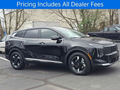 New 2026 Kia Sportage LX FWD image 1