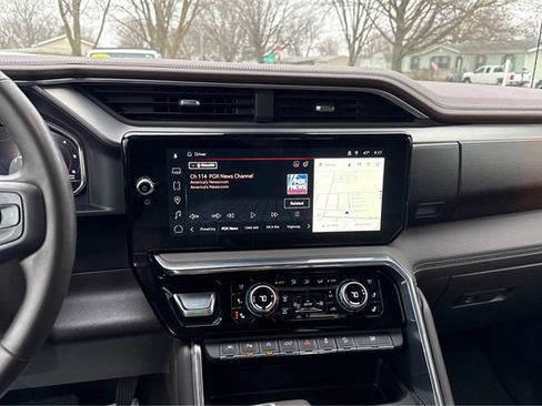 Used 2024 GMC Sierra 1500 Denali image 13