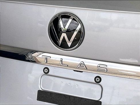 Certified 2023 Volkswagen Atlas SEL Premium AWD/4WD image 29