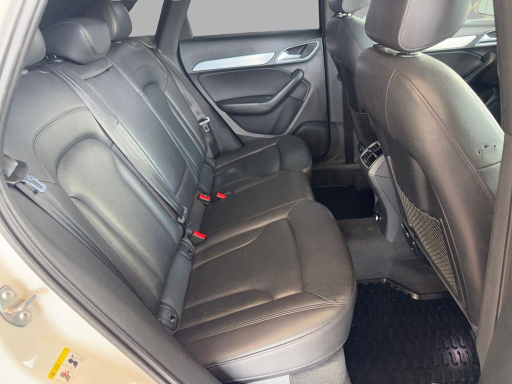 Used 2018 Audi Q3 2.0T Premium FWD image 32
