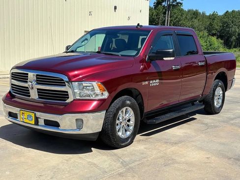 Used 2017 RAM 1500 Big Horn AWD/4WD image 3