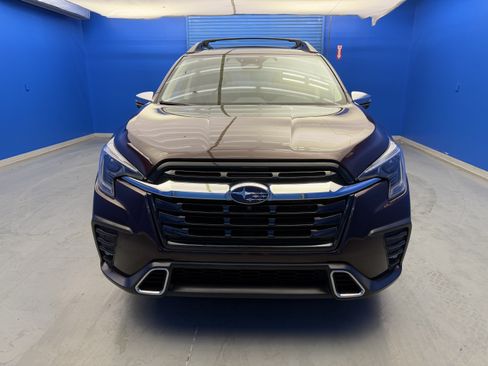 Used 2023 Subaru Ascent Touring AWD/4WD image 3