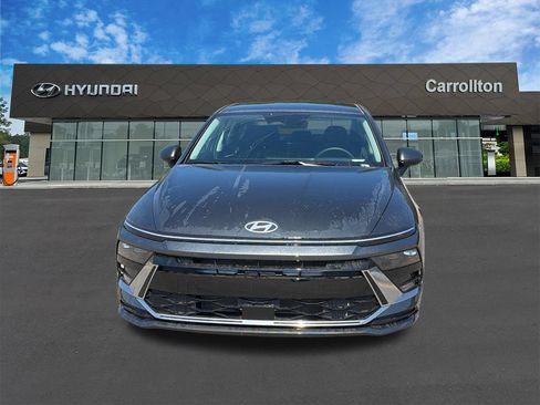 New 2026 Hyundai Sonata SEL FWD image 2