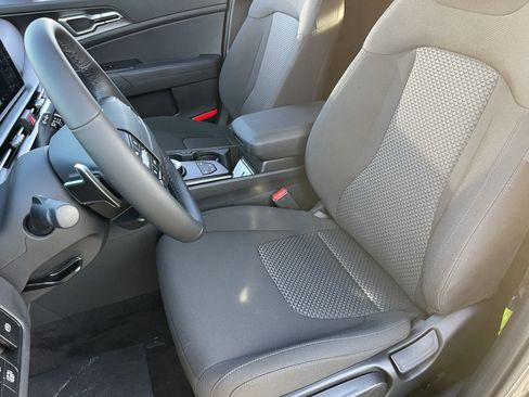 New 2026 Kia Sportage LX image 19