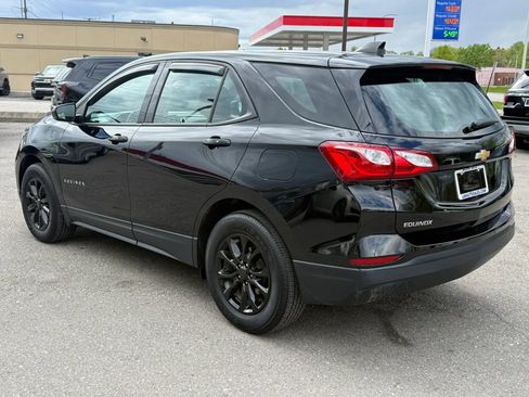 Used 2019 Chevrolet Equinox LS FWD image 7