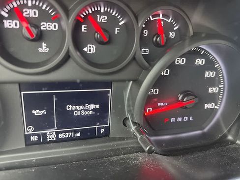 Used 2021 Chevrolet Silverado 1500 Custom image 14