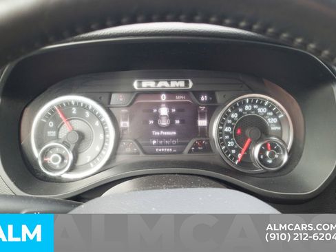 Used 2024 RAM 1500 Laramie image 16