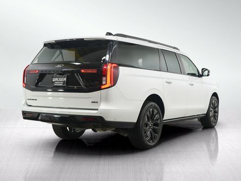 Used 2025 Ford Expedition Max Platinum w/ Stealth Appearance Package AWD/4WD image 6