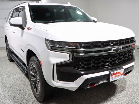 Used 2022 Chevrolet Tahoe Z71 w/ Luxury Package image 5