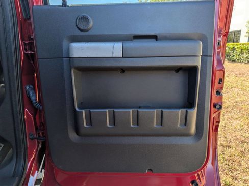 Used 2016 Ford F250 Lariat w/ Lariat Interior Package image 15