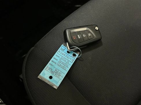 Used 2024 Toyota Corolla LE FWD image 23
