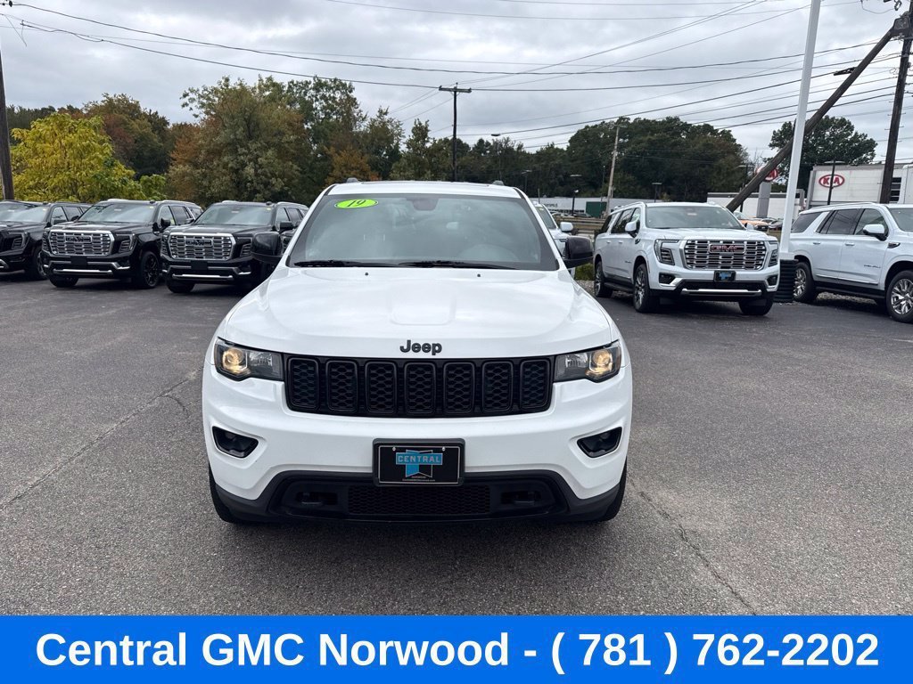 Used 2019 Jeep Grand Cherokee Laredo AWD/4WD image 8