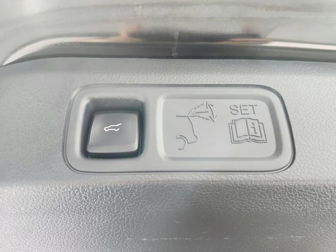 Used 2024 Lincoln Navigator Reserve AWD/4WD image 59