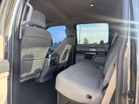 Used 2019 Ford F250 XLT w/ XLT Premium Package image 29