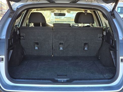 Used 2020 Subaru Outback Premium image 14