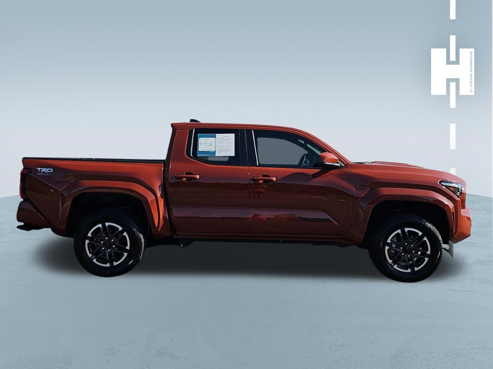 Used 2025 Toyota Tacoma TRD Sport AWD/4WD image 3