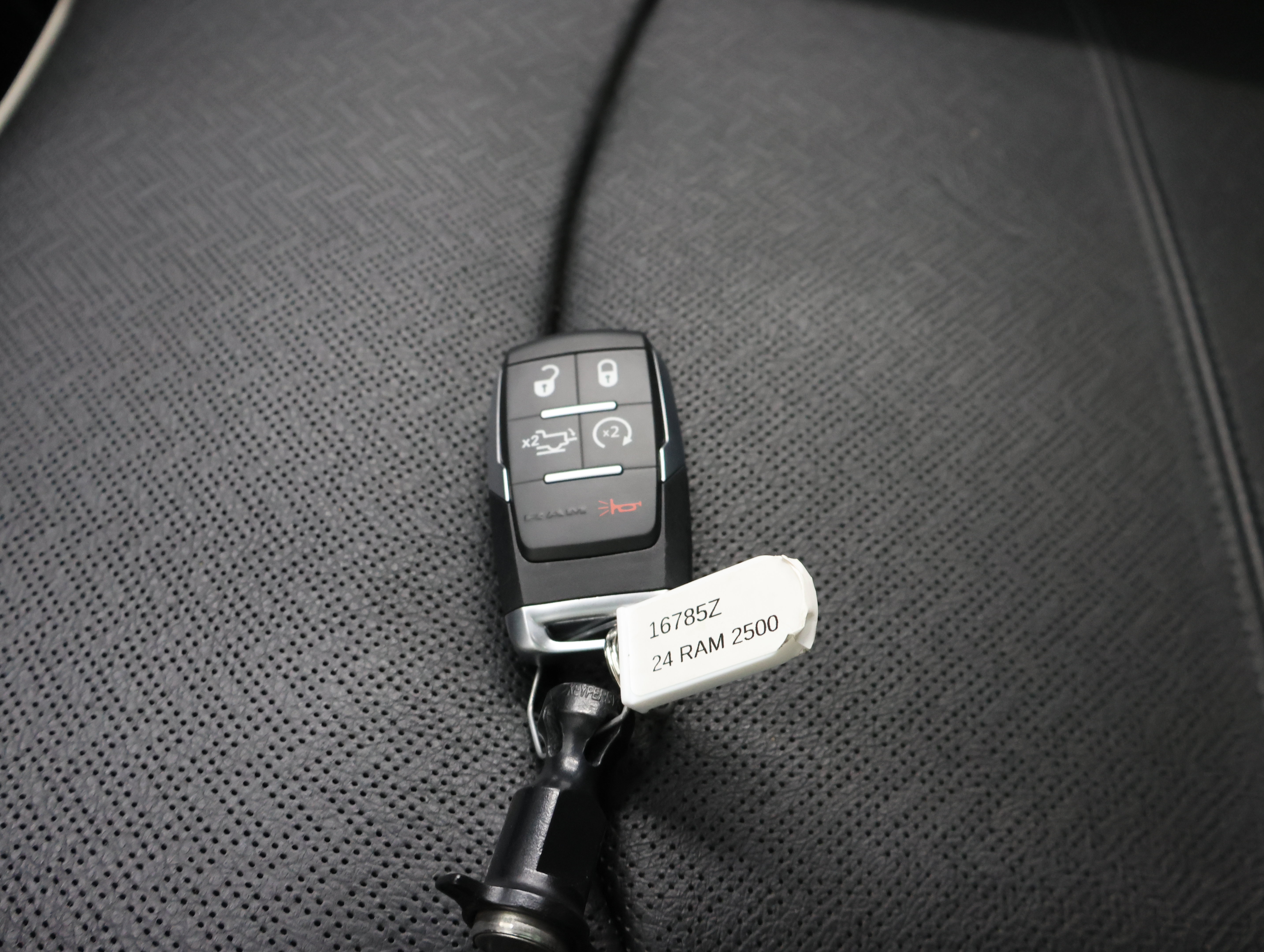 Used 2024 RAM 2500 Laramie AWD/4WD image 69