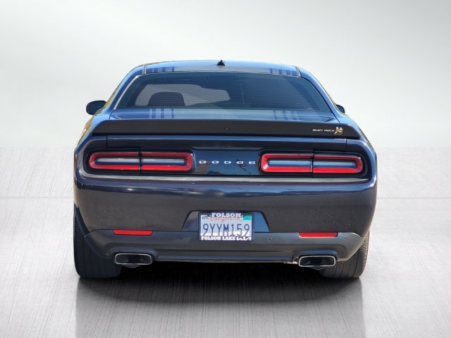 Used 2017 Dodge Challenger R/T Scat Pack RWD image 5