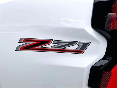 Used 2023 Chevrolet Colorado Z71 w/ Z71 Convenience Package 2 image 29