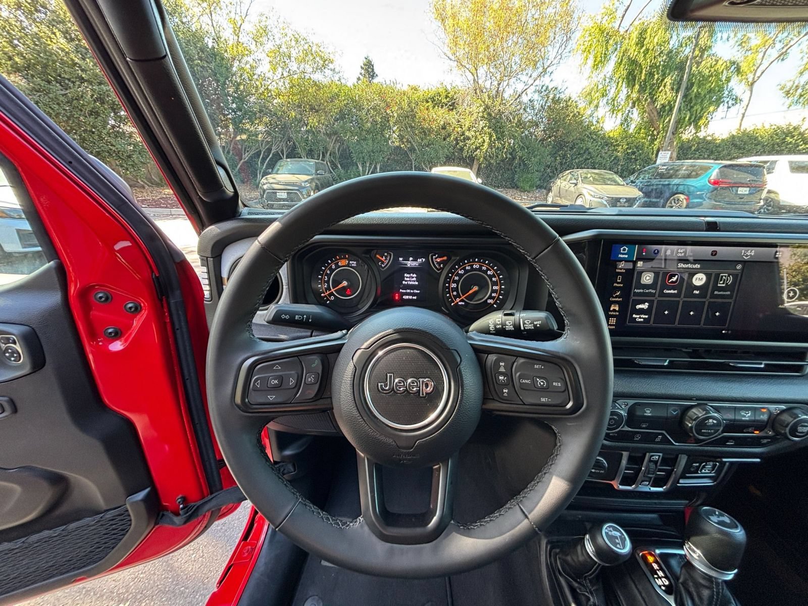Used 2025 Jeep Wrangler Unlimited Sport AWD/4WD image 31