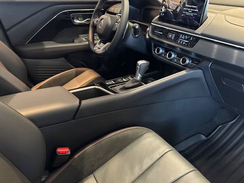 New 2026 Acura ADX A-Spec image 12