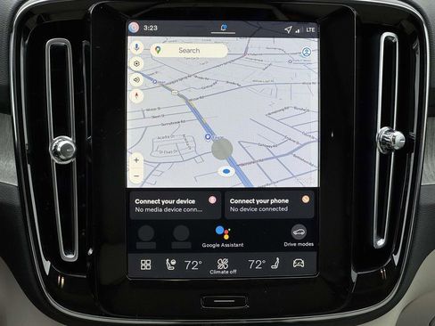 New 2026 Volvo XC40 B4 Plus w/ Protection Package Premier image 3