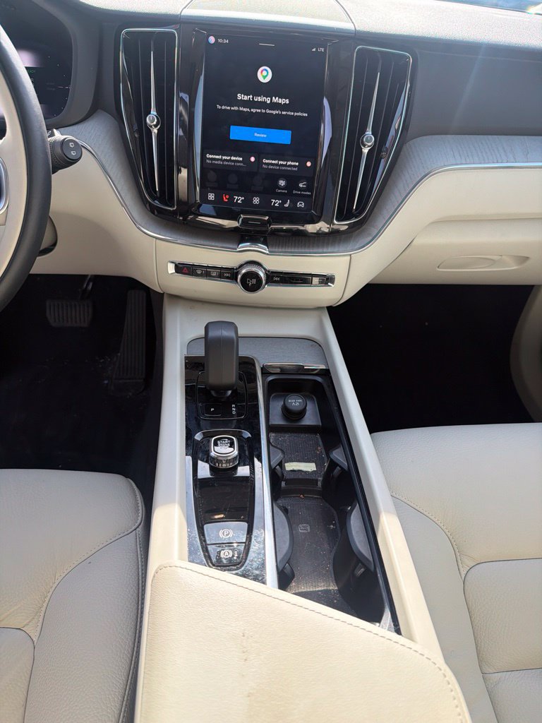 Certified 2025 Volvo XC60 T8 Plus w/ Climate Package AWD/4WD image 15
