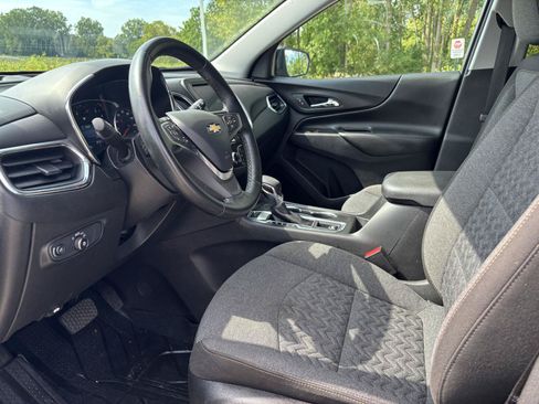 Used 2024 Chevrolet Equinox LT w/ LPO, Floor Liner Package AWD/4WD image 14