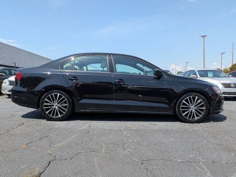Used 2016 Volkswagen Jetta Sport w/ Lighting Package FWD image 26