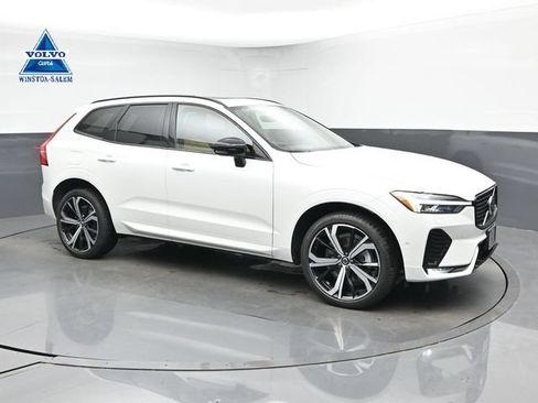 Used 2023 Volvo XC60 B5 Ultimate AWD/4WD image 1