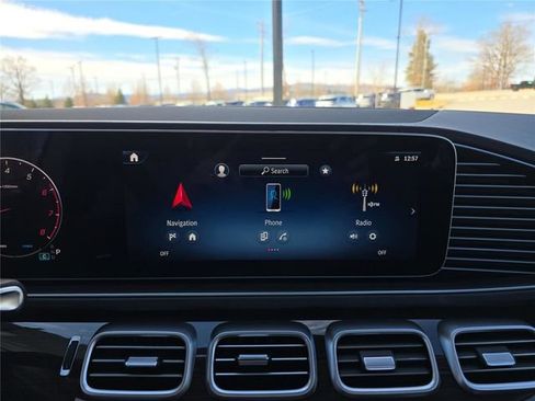 New 2026 Mercedes-Benz GLS 450 4MATIC image 31