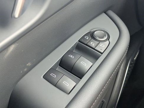 Certified 2025 Buick Enclave Preferred image 30