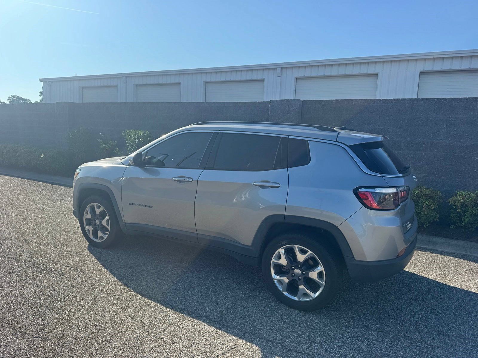 Used 2021 Jeep Compass Limited AWD/4WD image 4