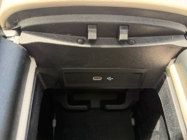 Used 2026 Mercedes-Benz GLE 450e 4MATIC image 21