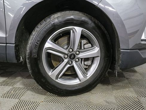 Used 2024 Ford Edge SEL w/ Convenience Package image 15