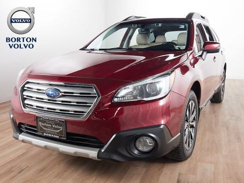 Used 2017 Subaru Outback 2.5i Limited AWD/4WD image 1