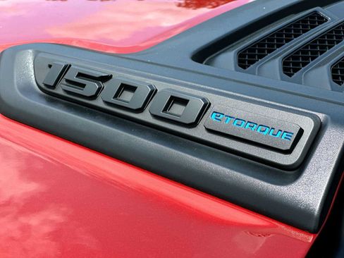 New 2026 RAM 1500 Laramie w/ Night Edition AWD/4WD image 15