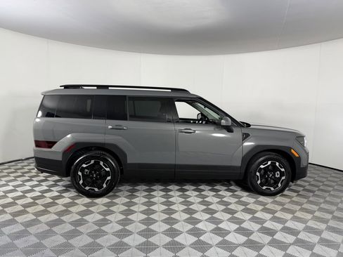 Used 2025 Hyundai Santa Fe SEL image 5