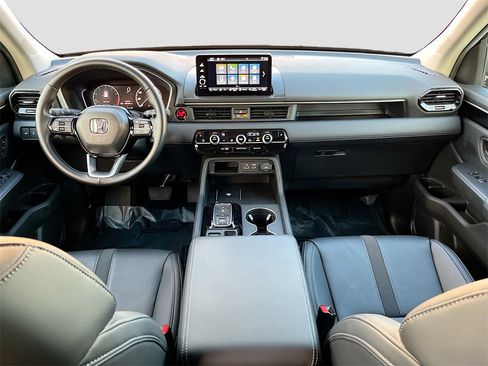 Used 2025 Honda Pilot EX-L image 21