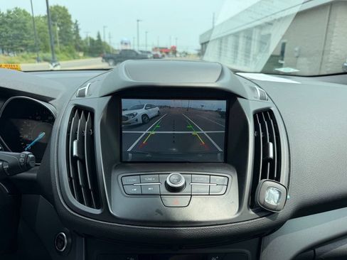 Used 2019 Ford Escape SEL AWD/4WD image 13