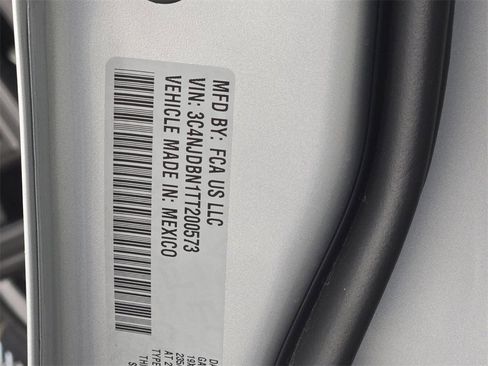 New 2026 Jeep Compass Latitude image 20