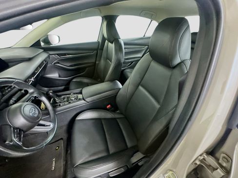 Used 2024 MAZDA MAZDA3 s FWD image 13