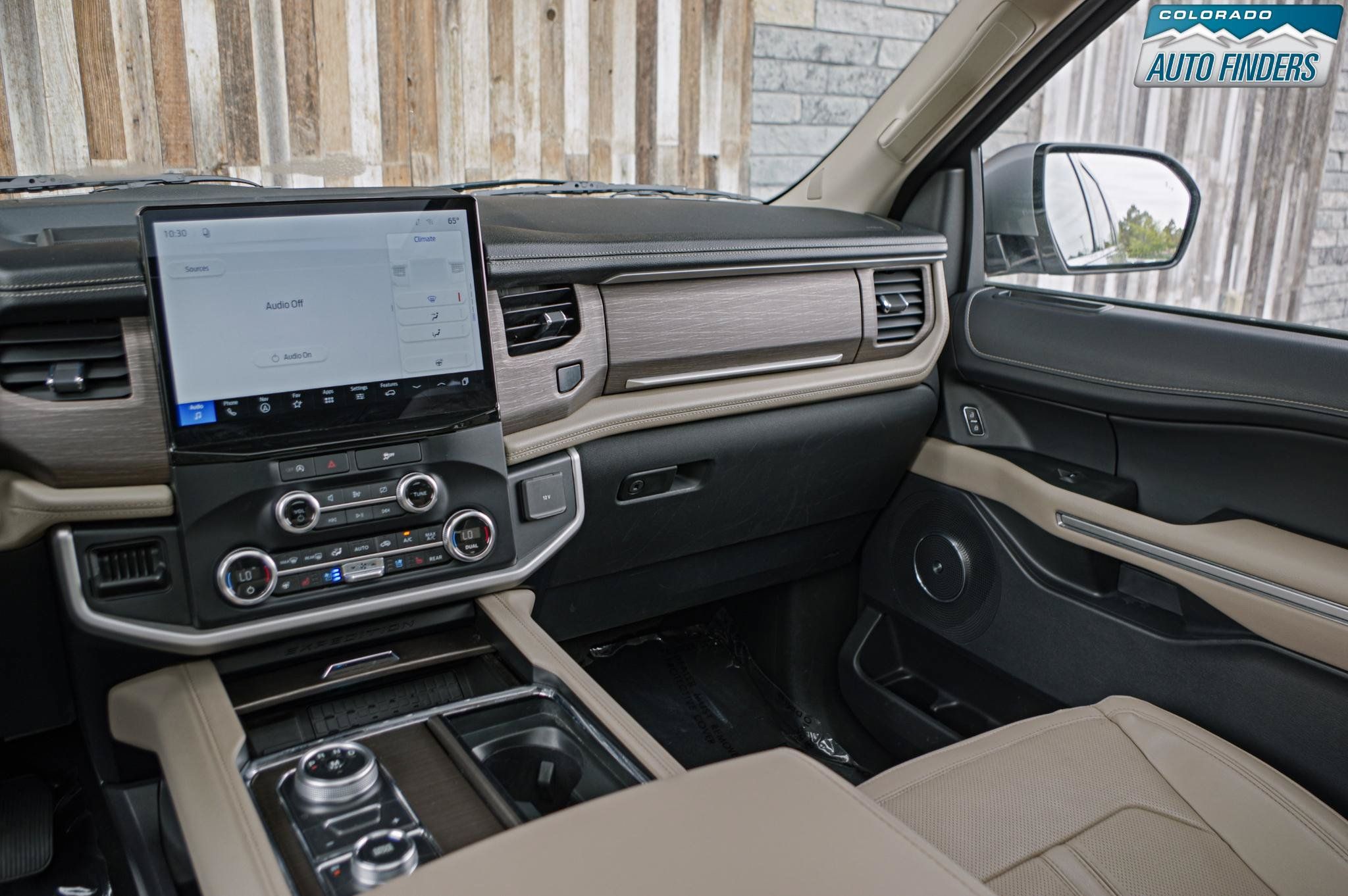 Used 2024 Ford Expedition Max Limited AWD/4WD image 18