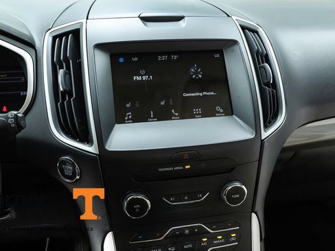 Used 2017 Ford Edge SEL w/ Equipment Group 201A AWD/4WD image 25