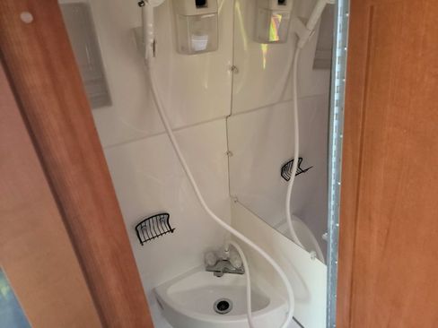 Used 2017 Mercedes-Benz Sprinter 3500 image 8