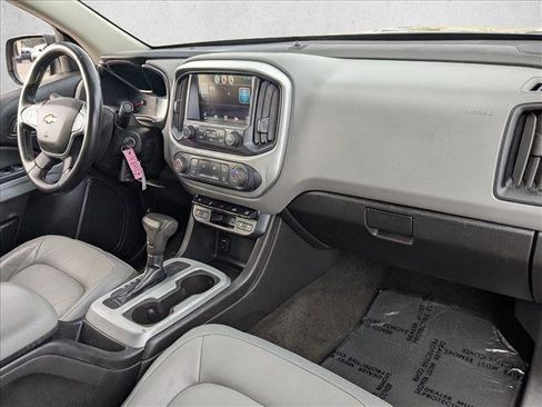 Used 2015 Chevrolet Colorado LT w/ Luxury Package image 19